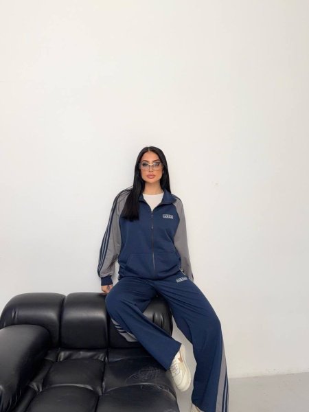 كحلي مع رمادي